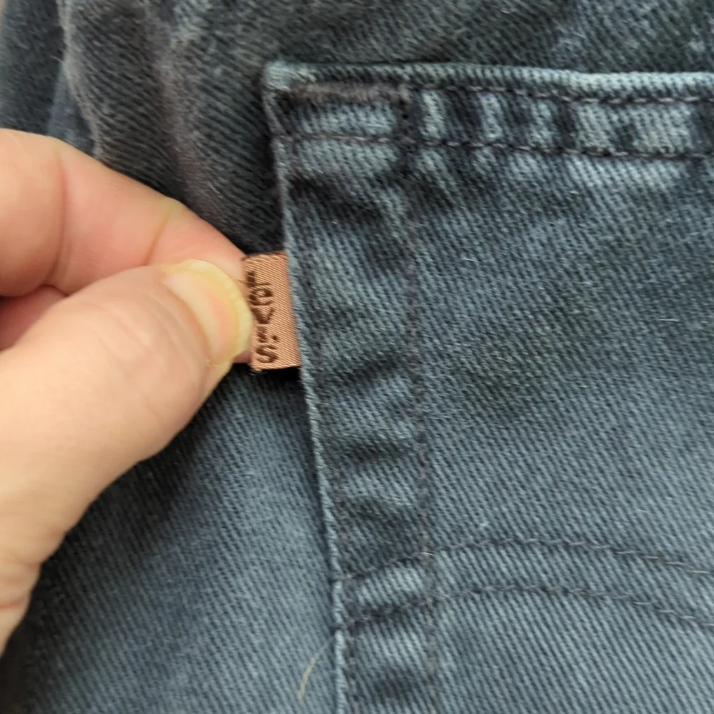 Levi's Dark Blue Jeans - Picture 3 of 7